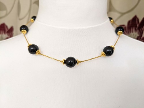 Lovely vintage gold tone - lovely, faux