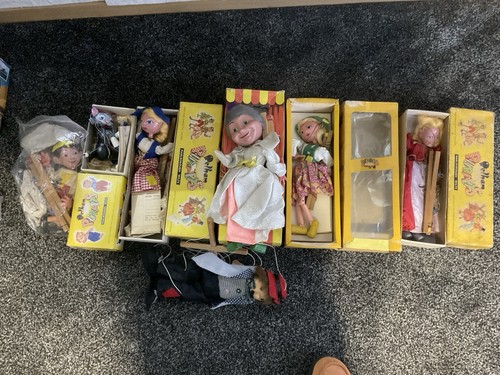 Pelham puppets collection - pelham,