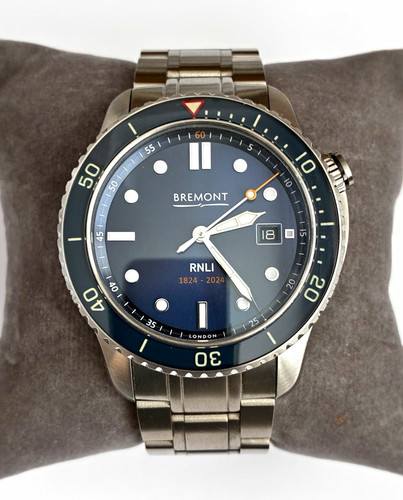 Bremont supermarine s500 rnli - supermarine,