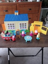 Peppa Pig School House Playset, Plus Extras, Peppa Pig Bundle