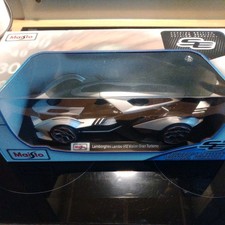 Maisto 1:18 Die-Cast Special