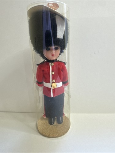 Vtg british royal guard - vtg,