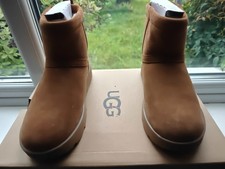 WOMEN'S GENUINE UGG BOOTS