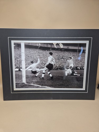 Bertie auld signed celtic - auld,
