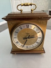 Vintage Quartz Master Mantel