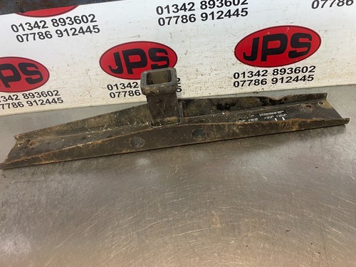 Rear tow bracket mount x - /,