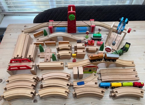 Wooden railway track - wooden,