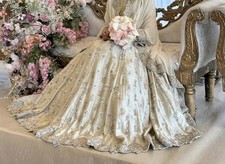 Asian Pakistani Ivory/Cream