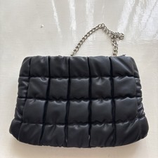 Quilted Bag with silver chain strap 