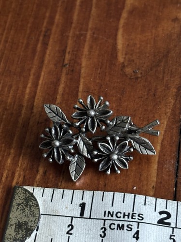 Miracle brooch pewter - miracle,