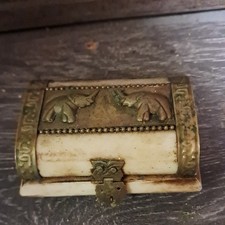 VINTAGE ELEPHANT JEWELRY