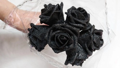 Black glitter foam cottage - black,