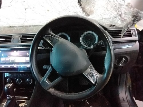 Steering wheel skoda superb - steering,