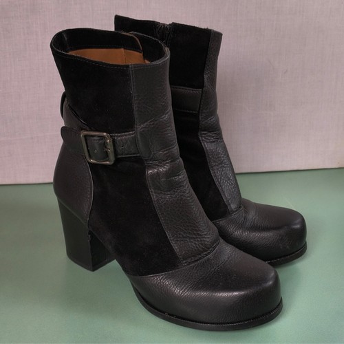 Chie mihara zip - chie, ankle