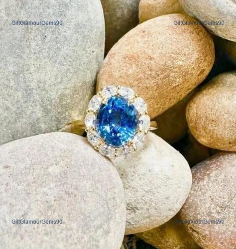 Natural blue sapphire - 4.86,