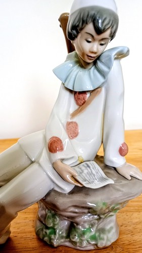 Nao lladro pierrot - by,
