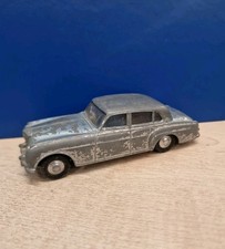 Tri-ang Spot On No.102 Bentley