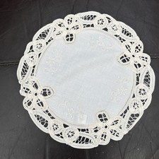 Set Of 4 100% Cotton Battenberg Lace Round Place Mats / Table Mats 10.5inches.