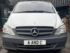 MERCEDES VITO MK2 W639 FACELIFT 2010-2014 FRONT BUMPER WITH GRILLE *BREAKING*