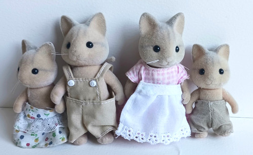 Vintage sylvanian families - sylvanian,