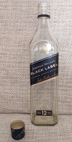 Empty johnnie walker black - 1x,