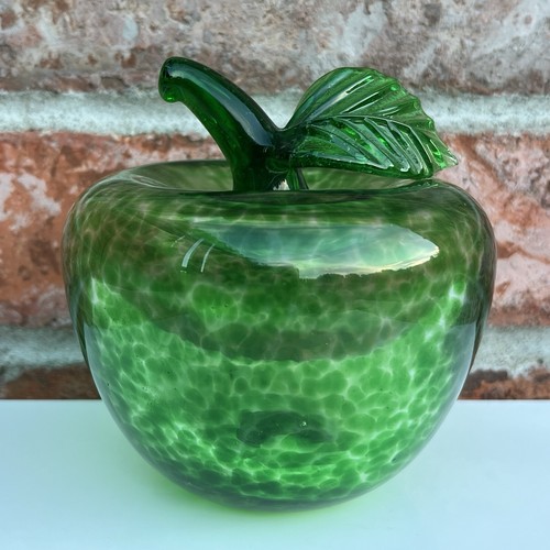 Art glass green apple modeled - glass,