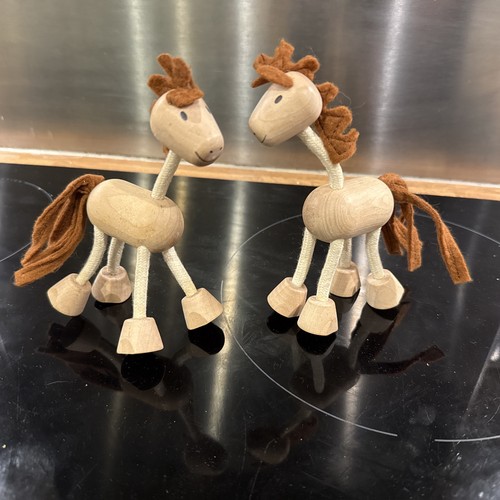 Animalz poseable wooden horse - wooden,