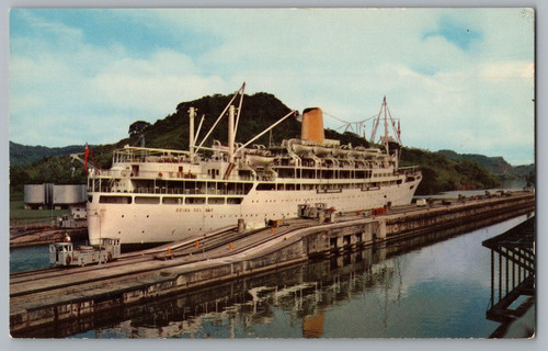 Tourist liner reina del - tourist,
