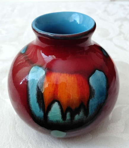 Poole pottery art vase hand - poole,