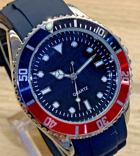 Divers style homage quartz