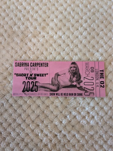 Sabrina carpenter short - sabrina,