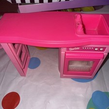 VTG 1994 Barbie Kitchen So
