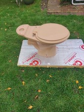 Royal Doulton Sun King Toilet Bowl In Very Good Condition With Matching Seat