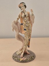 The Leonardo Collection Resin