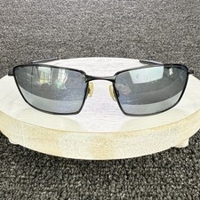 Oakley Square Whisker