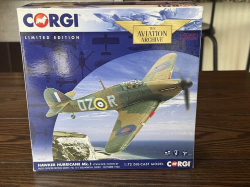 Corgi aa27601 hawker hurricane - corgi,