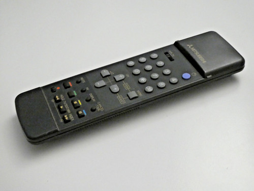 Genuine mitsubishi vcr remote - genuine,