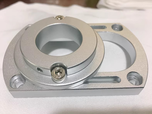 Custom size tonearm base