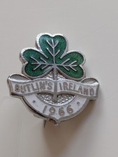 Butlins Ireland 1966 Vintage Holiday Pin Badge Brooch