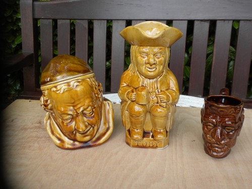 Toby character jug - /,