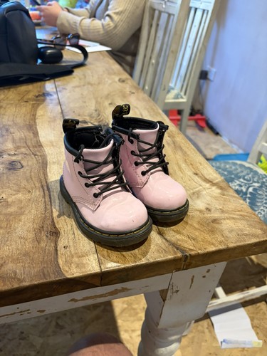 Martens toddler size 4 hot - martens,