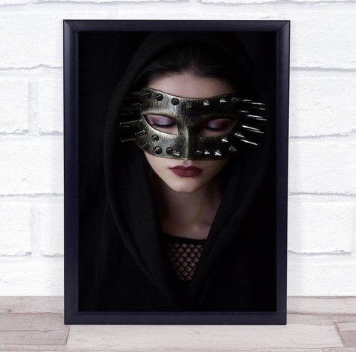 Thorns masquerade woman black - thorns,