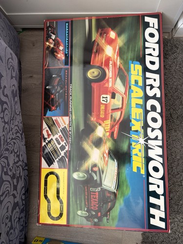 Scalextric ford cosworth - rs,