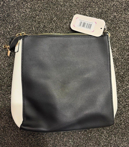 Nicole brown black white - nicole, &