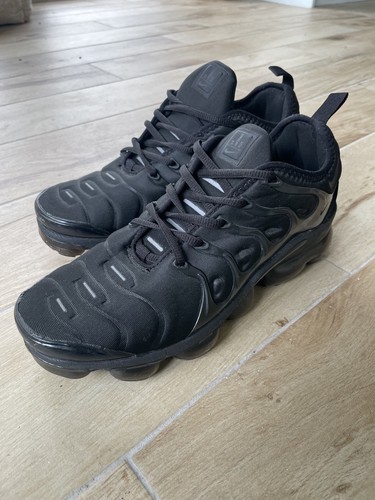 Nike air vapormax plus triple - air,