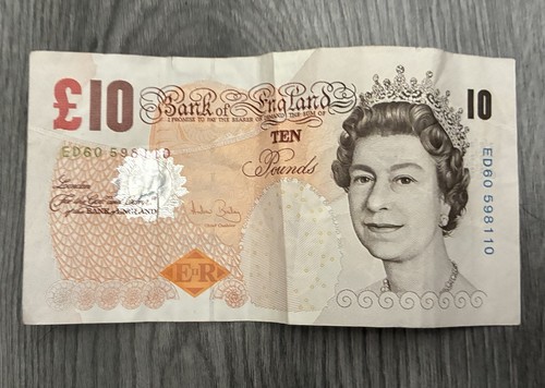 Bank england 10 charles - £10,