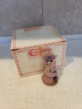 Enchantica, Peeper, "Pia Pia"