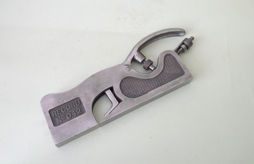 Record 042 shoulder plane - record,