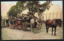 Postcard Kent Hop Picking horse wagon Londoners on their way to Railway Station