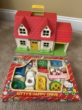 Hello kitty vintage Dollhouse